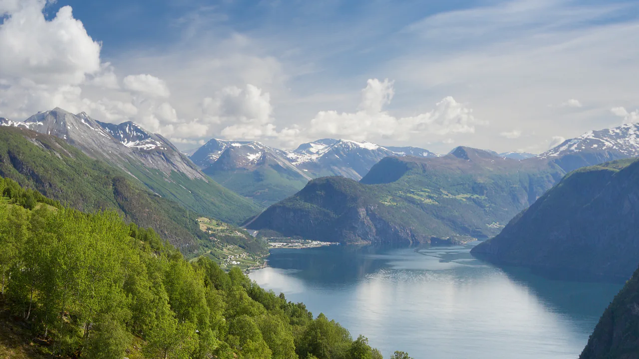 Representativt motiv fra Fjord kommune