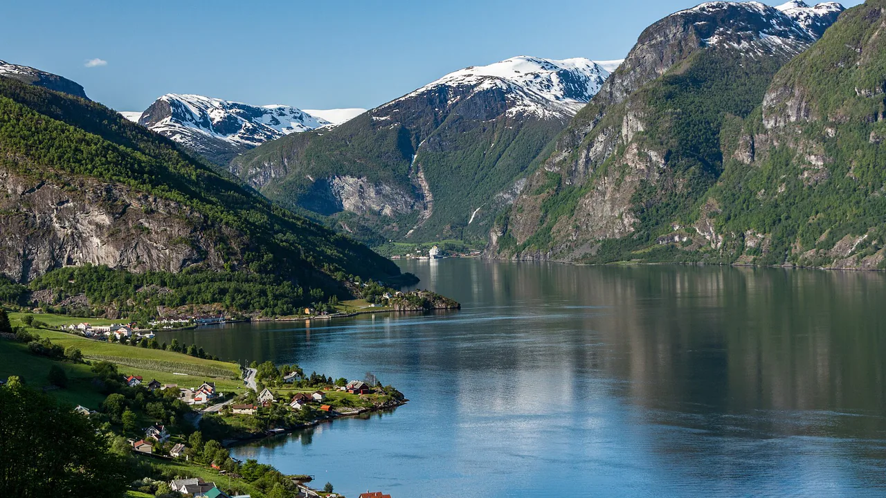 Representativt motiv fra Aurland kommune